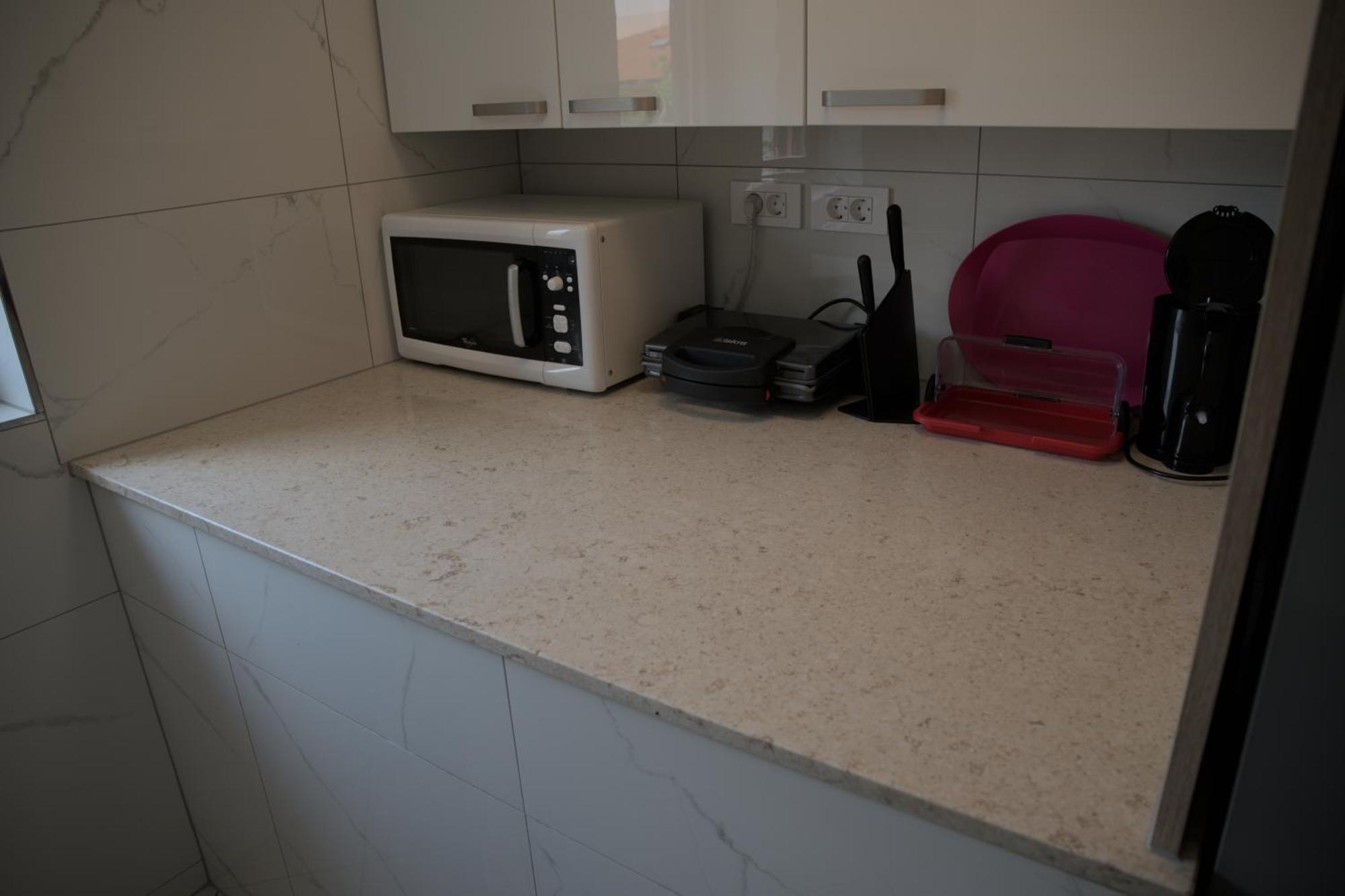 Apartmaji Soncek Izola Buitenkant foto