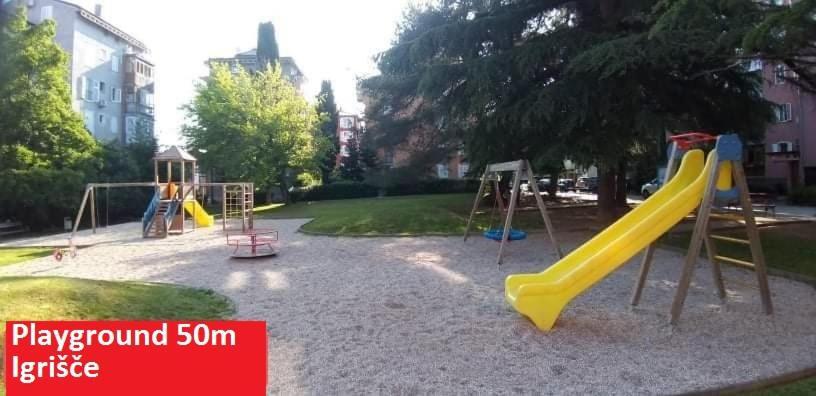 Apartmaji Soncek Izola Buitenkant foto
