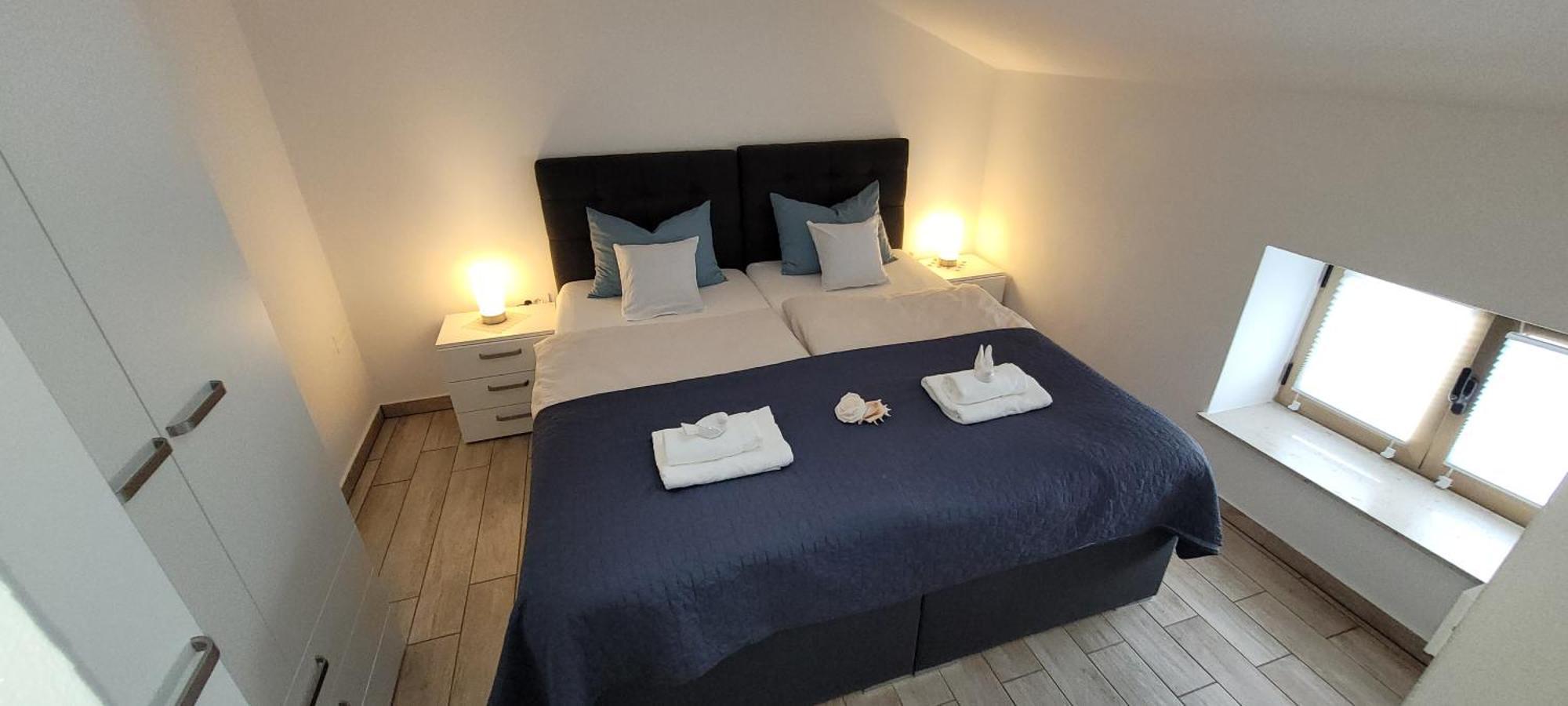 Apartmaji Soncek Izola Buitenkant foto